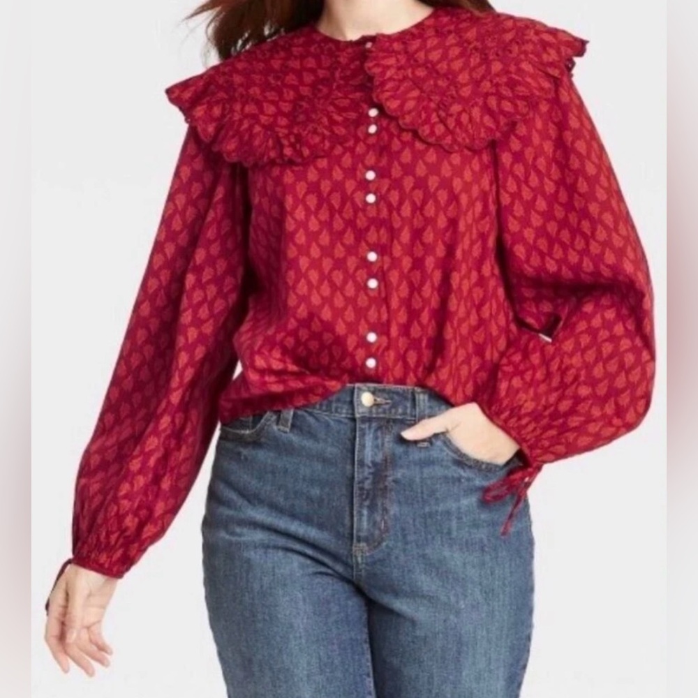 Universal Thread Red Patterned Blouse with Ruffles - Picture 2 of 10